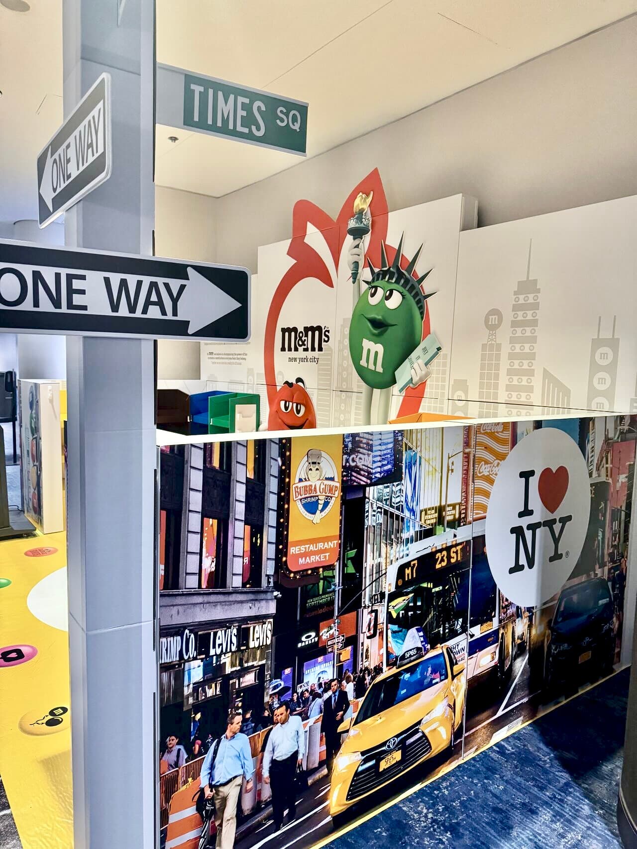 M&M Times Square Pop-Up Shop - Image 4
